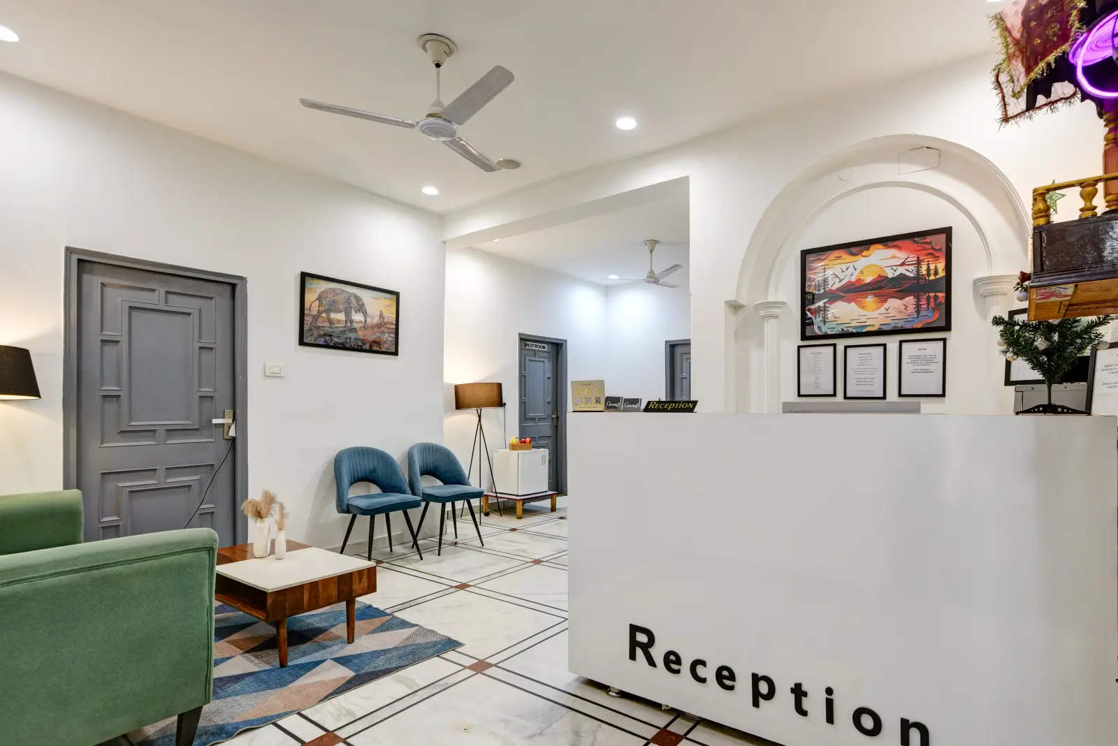 Gallivanto Inn – Rohini
